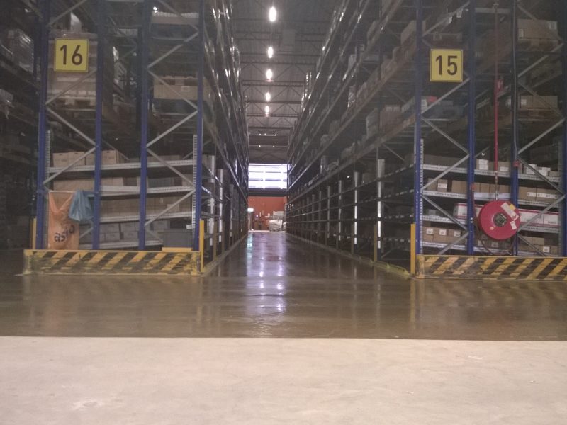 Betonvloer stralen en coaten